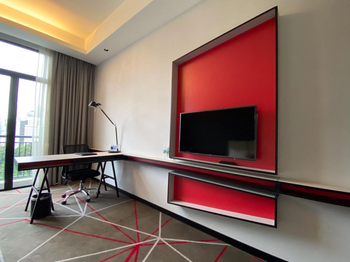 The Red One Klcc Hotel Kuala Lumpur Exterior photo